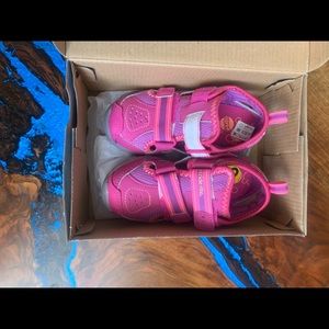 Stride Rite girls sandals size 9